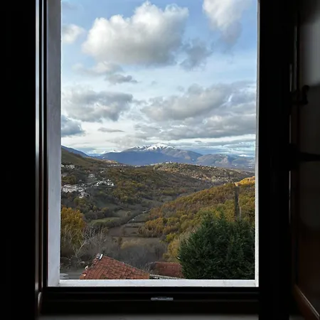 Holiday home Red Cottage-campo Felice