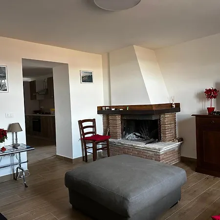 Red Cottage-campo Felice Holiday home Collimento